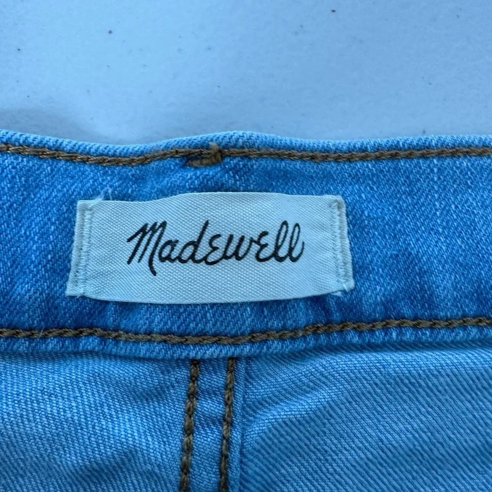 Madewell Blue‎ Jean Shorts Size 31 Distressed Raw Hem